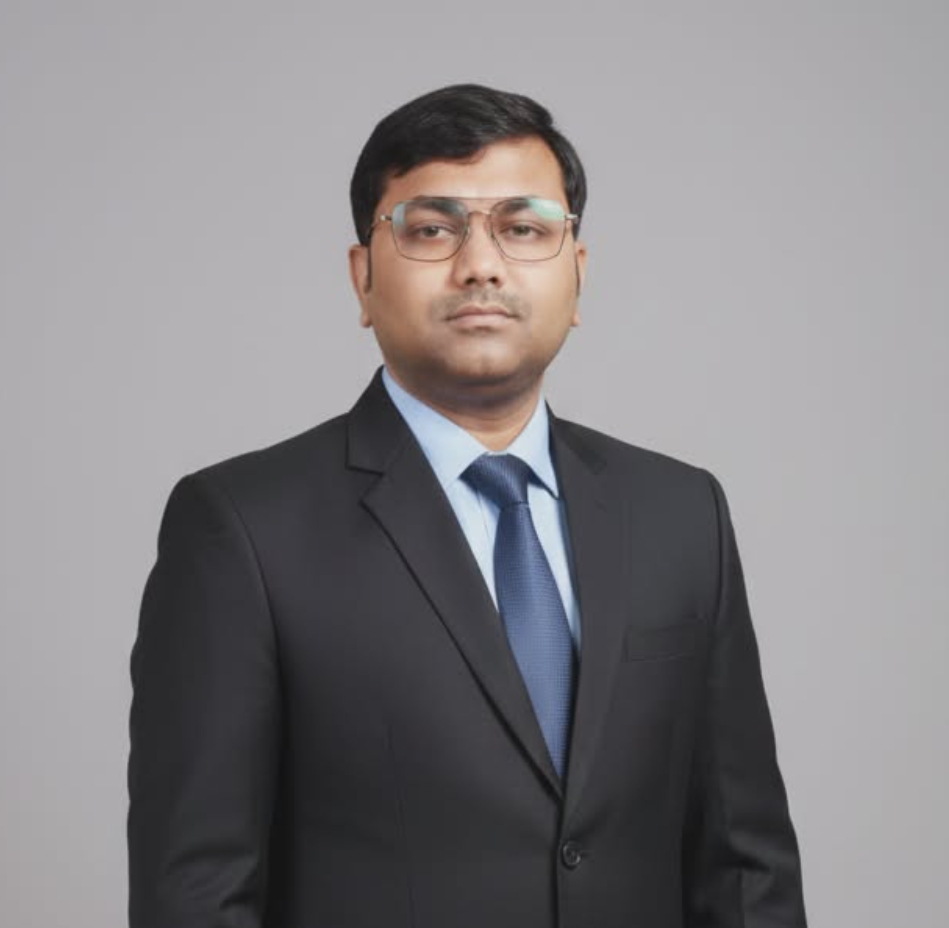 Rakesh Yadav, Principal of Narayan Global School